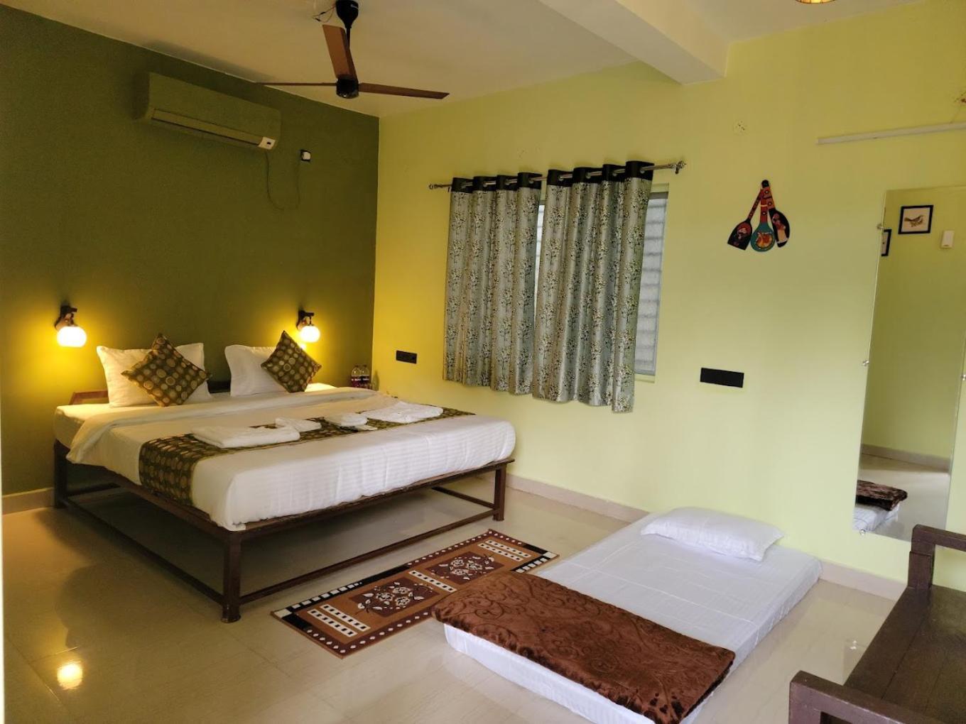 Pench Tiger Trails Resort Khawasa Bagian luar foto